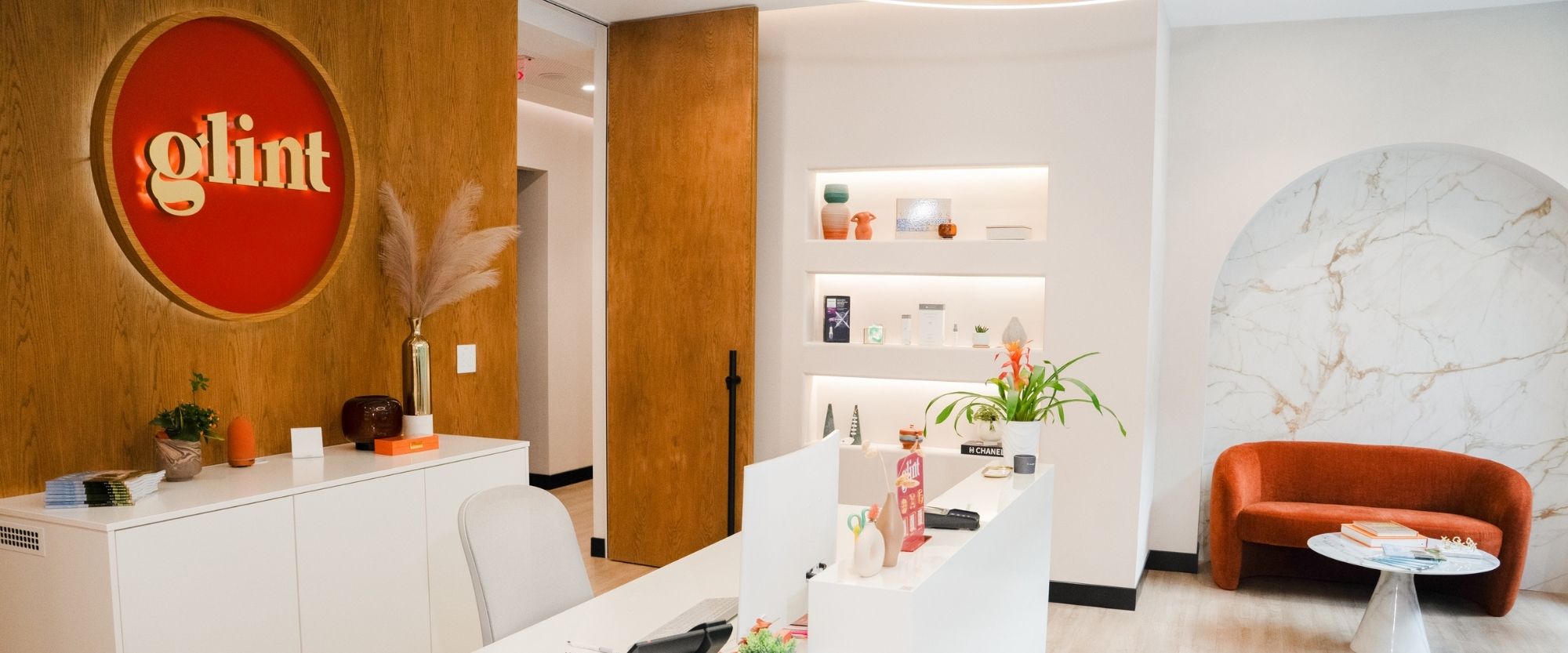 Cosmetic dentistry at Glint